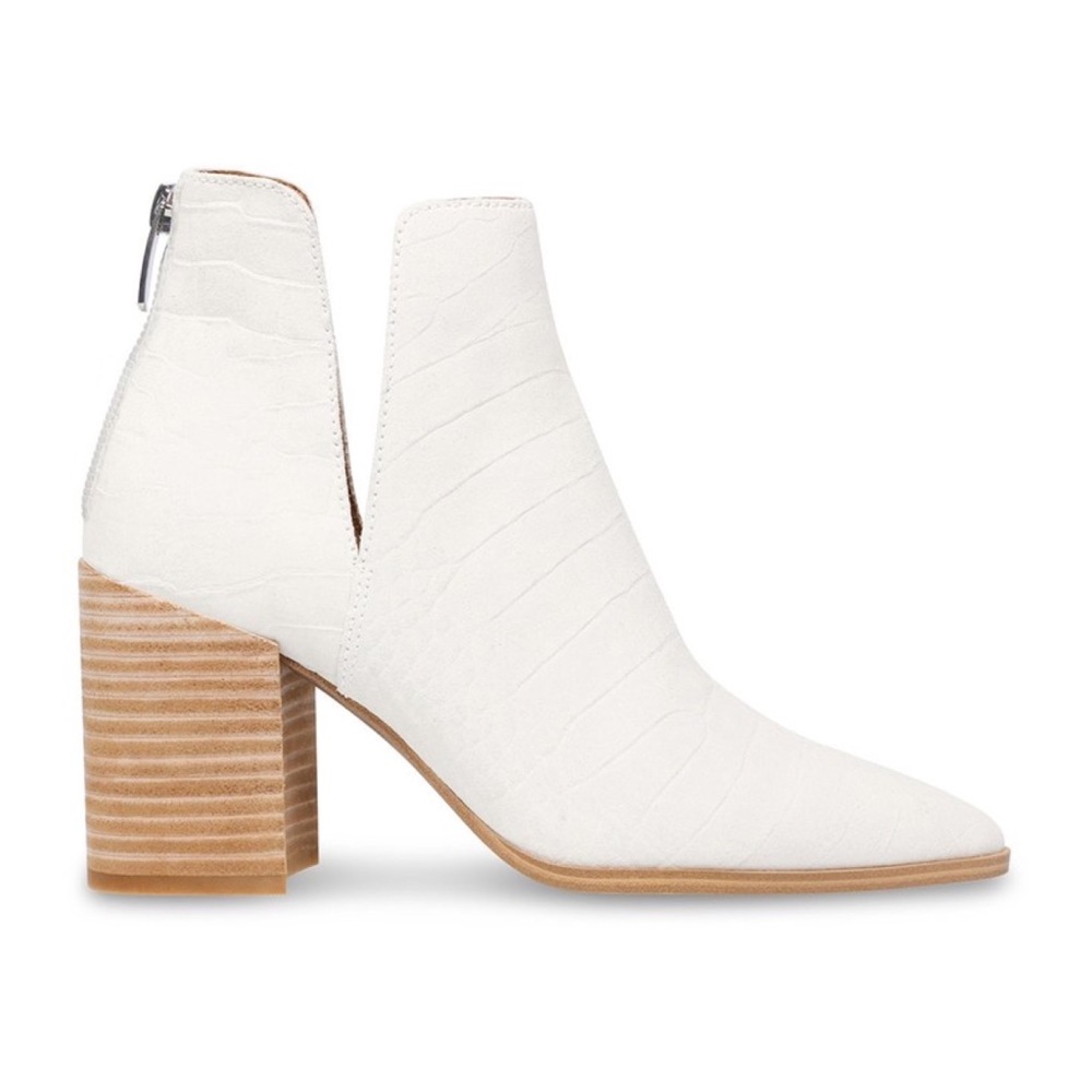 New Steve Madden Darryn Embossed Cutout Booties